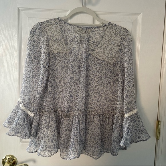 Semi-sheer Floral Top - Picture 5 of 5